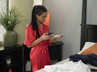 Kira Noir и Britney Amber занимаются страстным лесбийским сексом